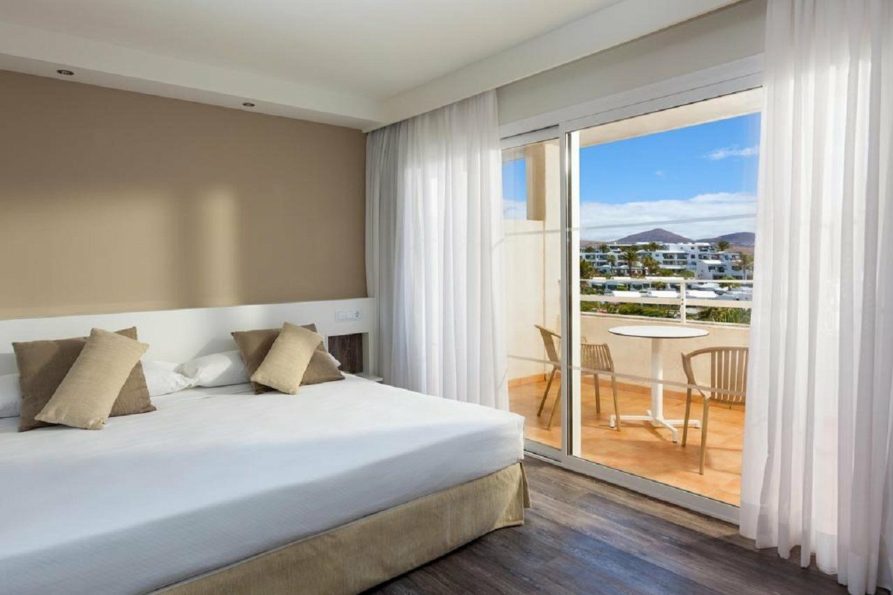 Sol Lanzarote Hotel Puerto del Carmen  Bagian luar foto